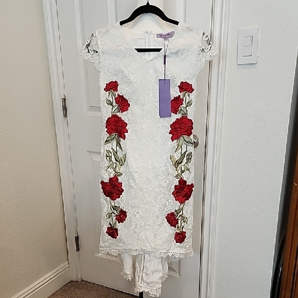 NWT L.Magnese Milk White Lace Dress with Red Floral Embroidery Size L